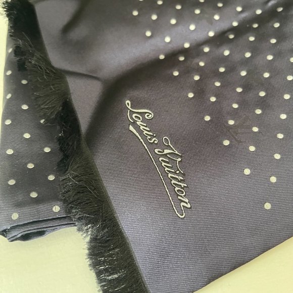 Louis Vuitton Monogram Logo Dot Scarf Navy White Polka Dots Unisex (69289) - Picture 3 of 5